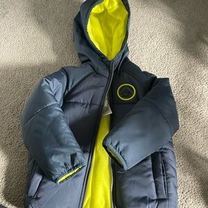 Carters boy winter jacket NWOT size 4t